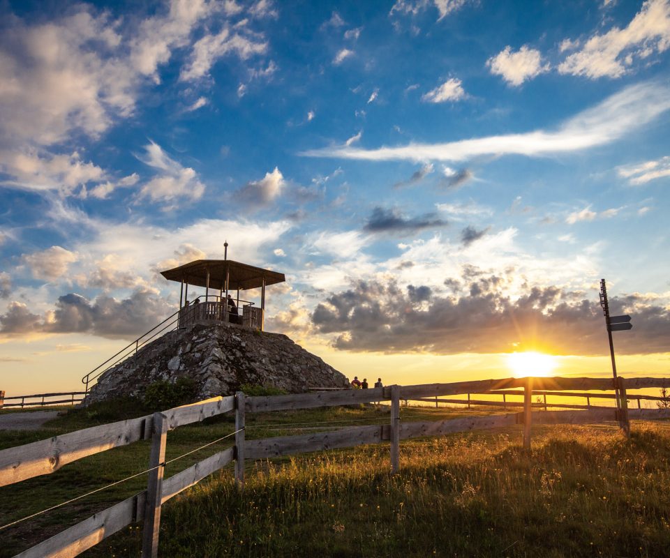 kandel-kandelpyramide-sonnenuntergang kandel-kandelpyramide-sonnenuntergang