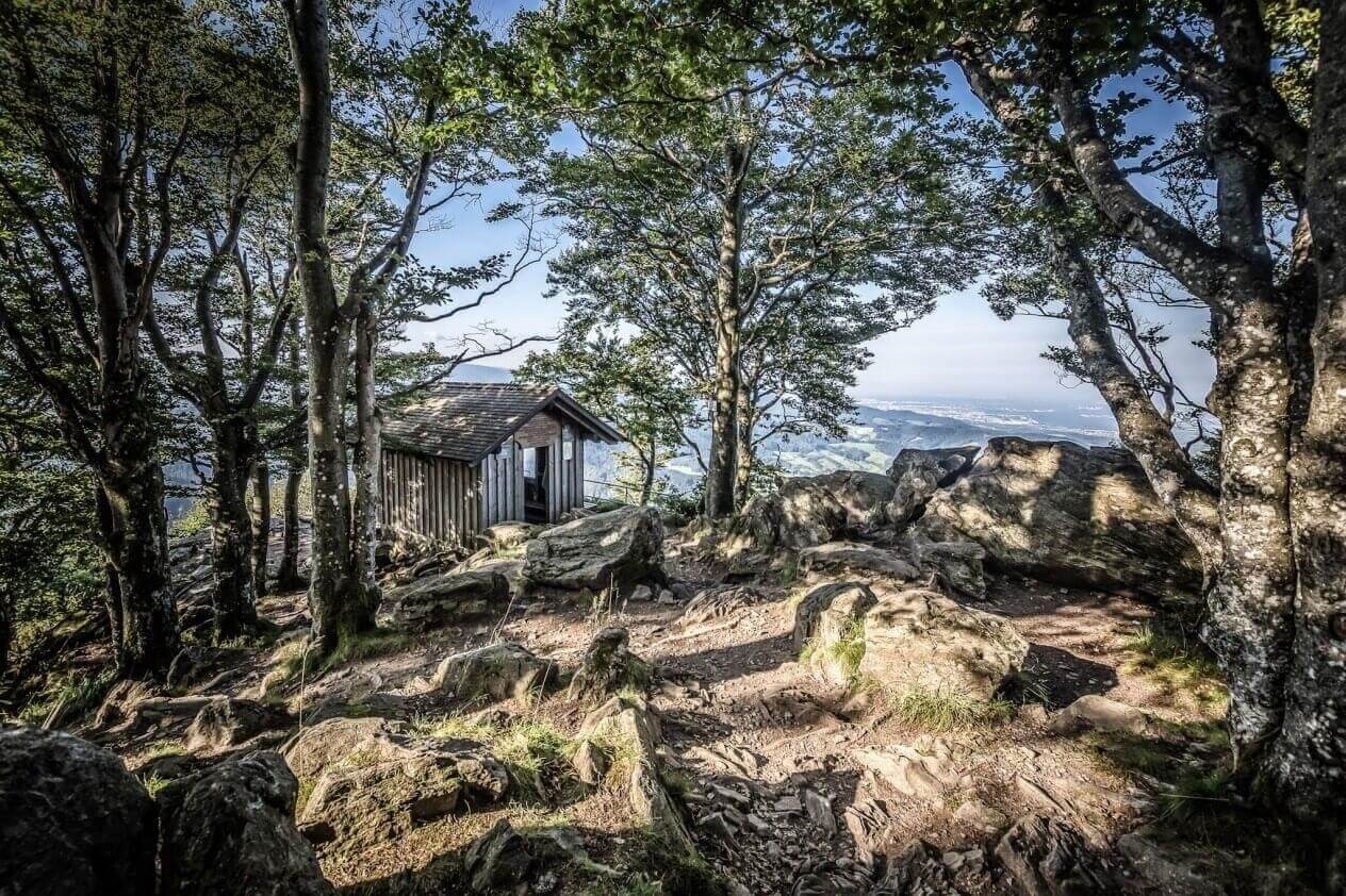 Thomas-Hütte mit Blick ins Tal